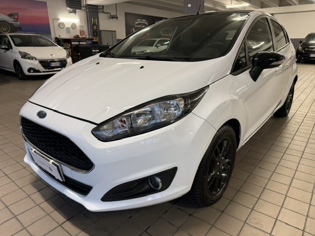Fiesta 2017 5p 1.5 tdci Black